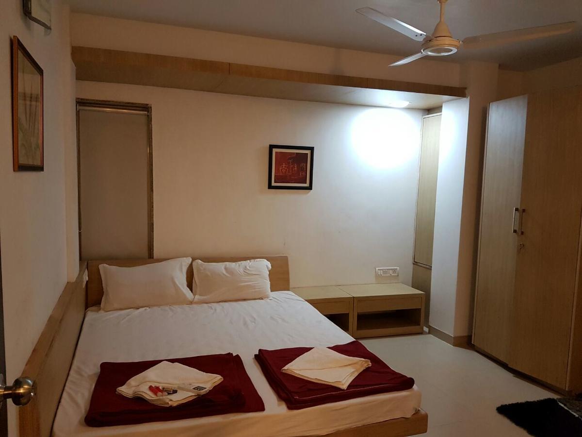 Cherilyn Monta Resort - Ratnagiri Vatul Exteriör bild