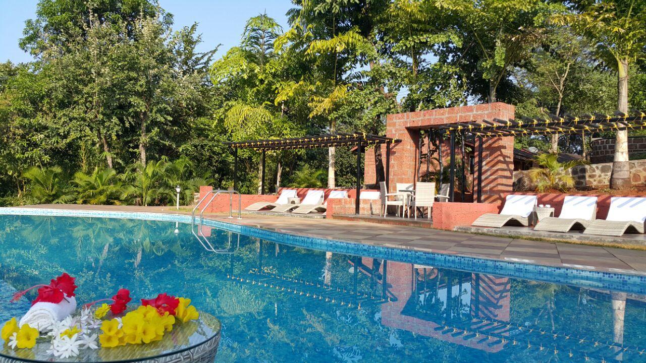 Cherilyn Monta Resort - Ratnagiri Vatul Exteriör bild