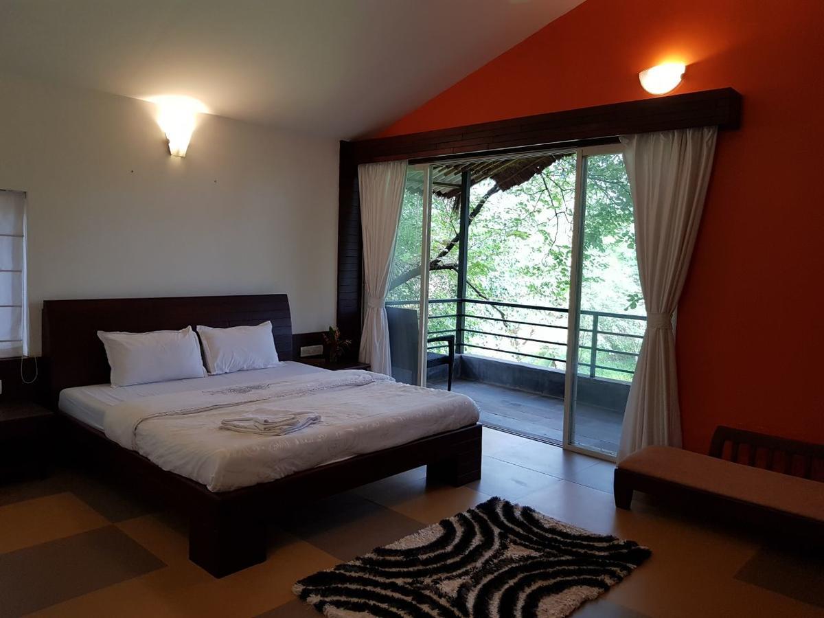 Cherilyn Monta Resort - Ratnagiri Vatul Exteriör bild